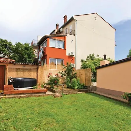 Apartmán Nadalina 1072 *